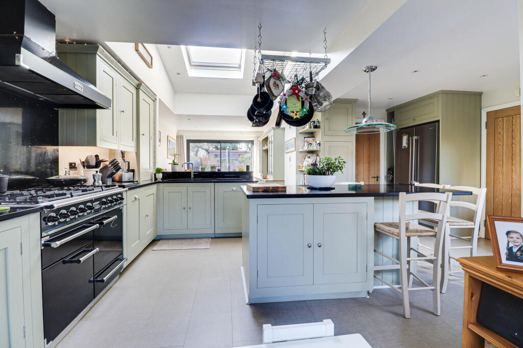 Additional image 6 of Armstrong Close, London Colney, St. Albans, AL2