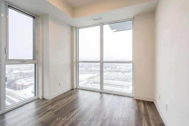 Additional image 18 of 2087 Fairview St Unit 1908