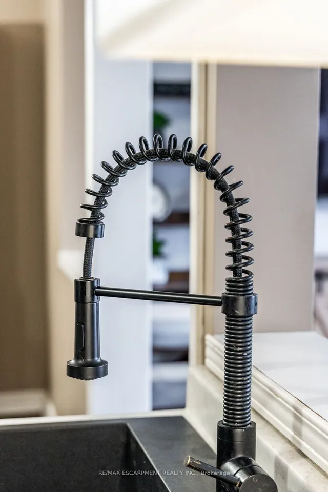 Additional image 10 of 17 Archer Way