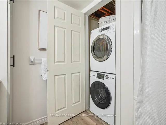 Additional image 19 of 4025 Kilmer Dr Unit 105