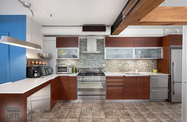 Additional image 15 of 426 Queen St Unit A01