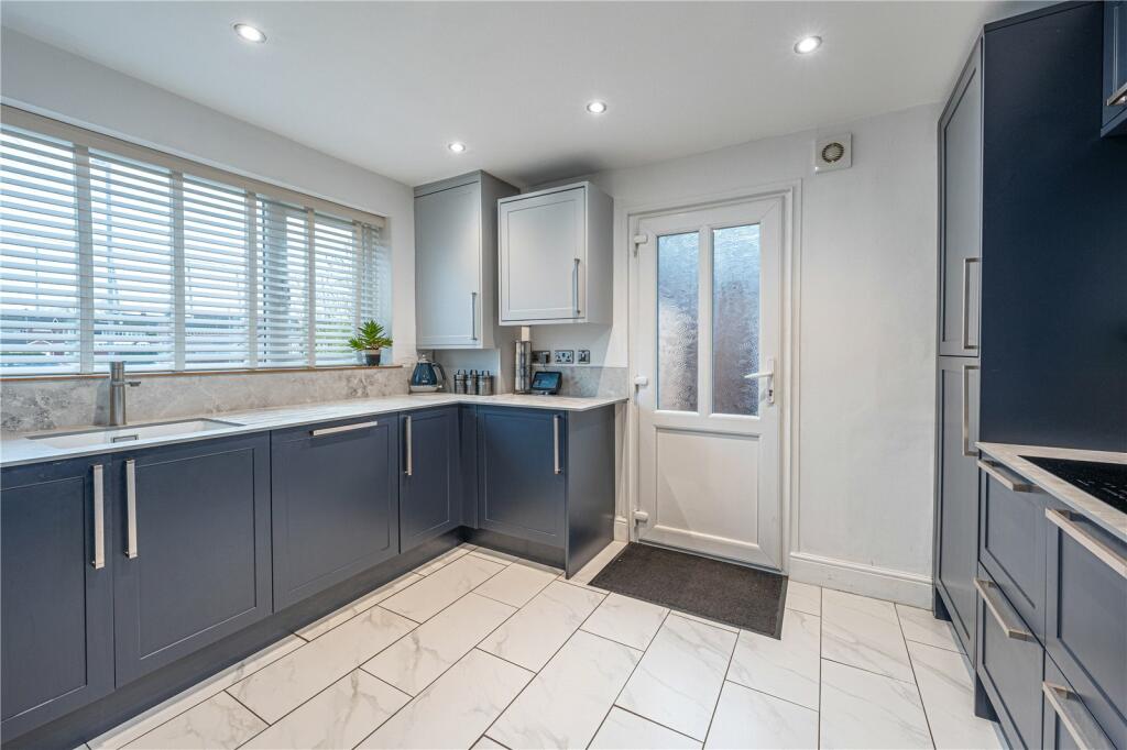 Additional image 5 of Lansdowne Crescent, Tamworth, Staffordshire, B77