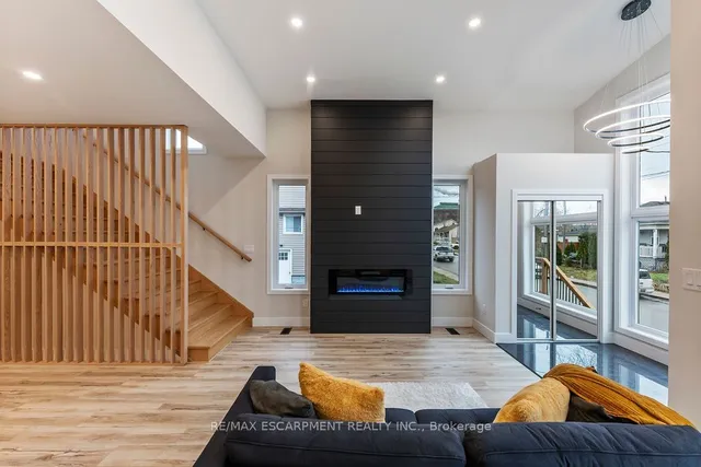 Additional image 9 of 209 Grenfell St