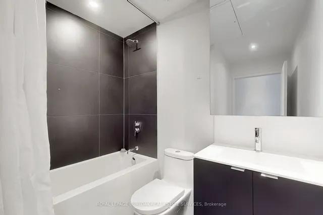 Additional image 16 of 20 Edward St Unit 501