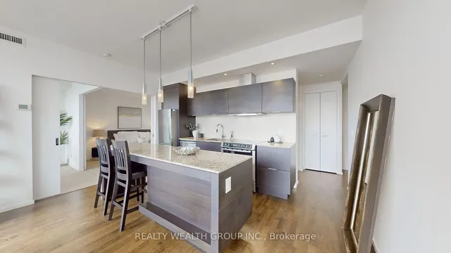 Additional image 10 of 8 Charlotte St Unit 2709