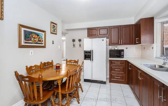 Additional image 14 of 420 Tailfeather Cres