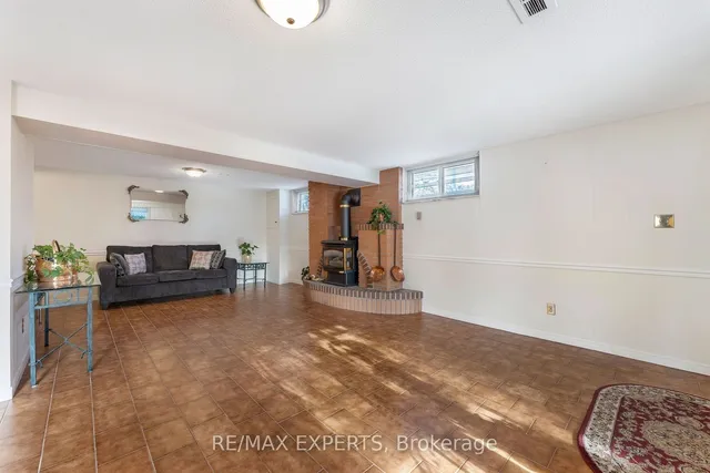 Additional image 10 of 16 Islay Crt