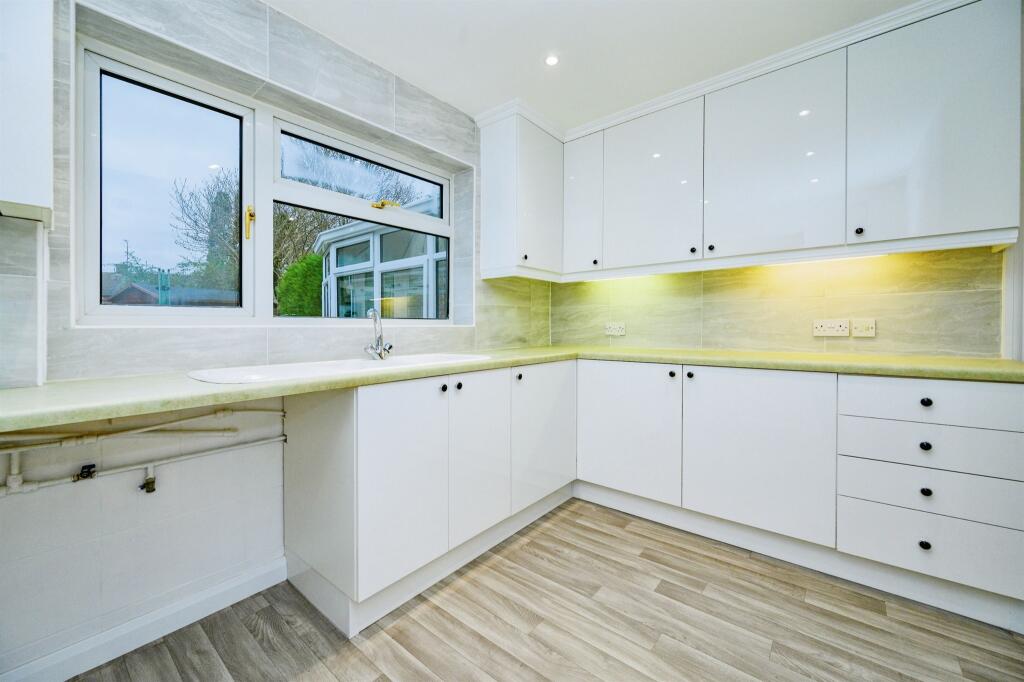 Additional image 18 of Brookside, Hatfield