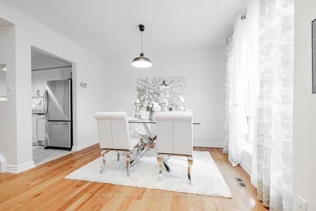 Additional image 9 of 75 upper canada Dr Unit 4