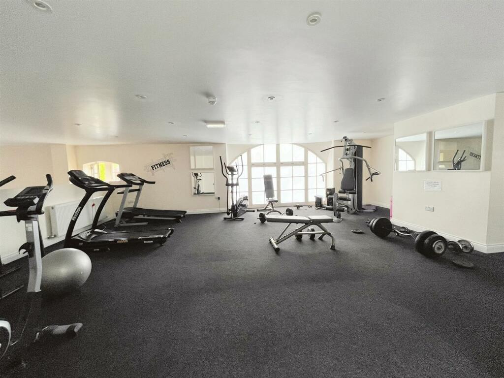 Additional image 18 of High Street, Oakhill