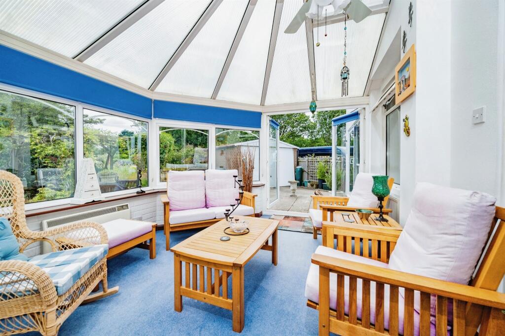 Additional image 7 of Roestock Gardens, Colney Heath, St. Albans