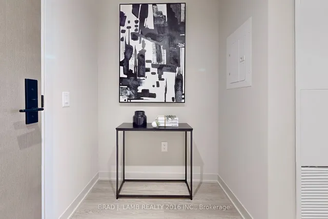 Additional image 21 of 195 McCaul St Unit 1014