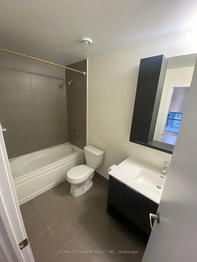 99 The Donway W Unit 1113