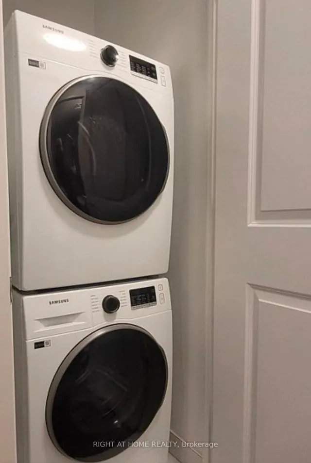 Additional image 9 of 100 Dalhousie St Unit 209