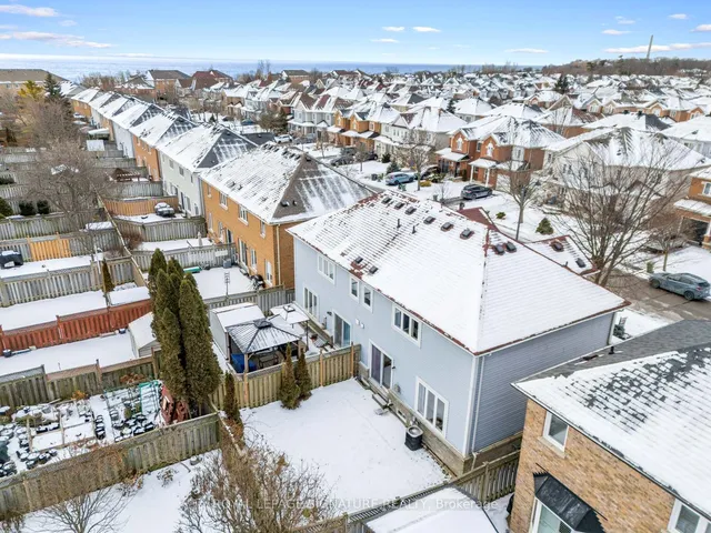 Additional image 31 of 45 Freeport Dr