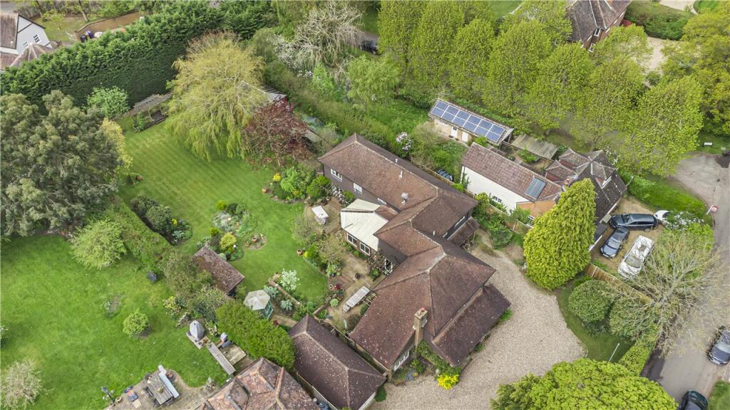 Additional image 30 of Pottersheath Road, Welwyn, Hertfordshire, AL6