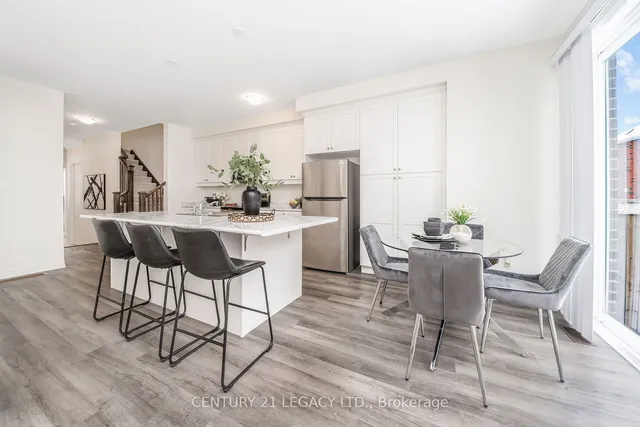 Additional image 15 of 932 Cherry Crt