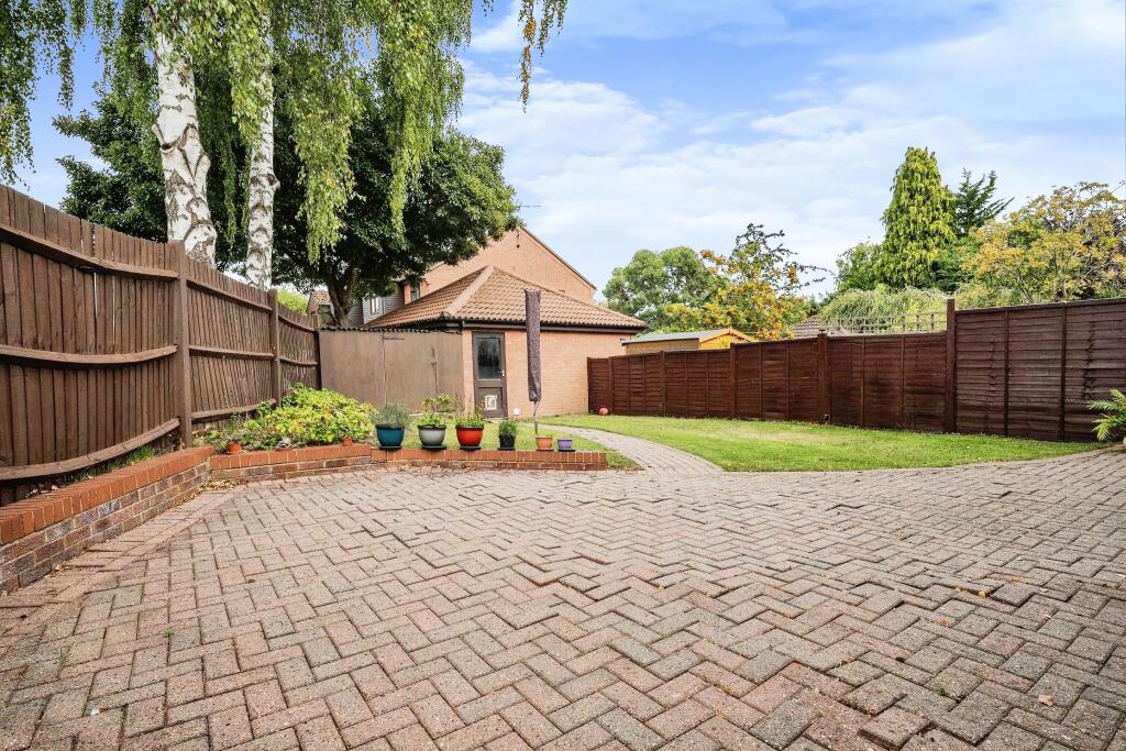 Additional image 10 of Colney Heath Lane, ST. ALBANS