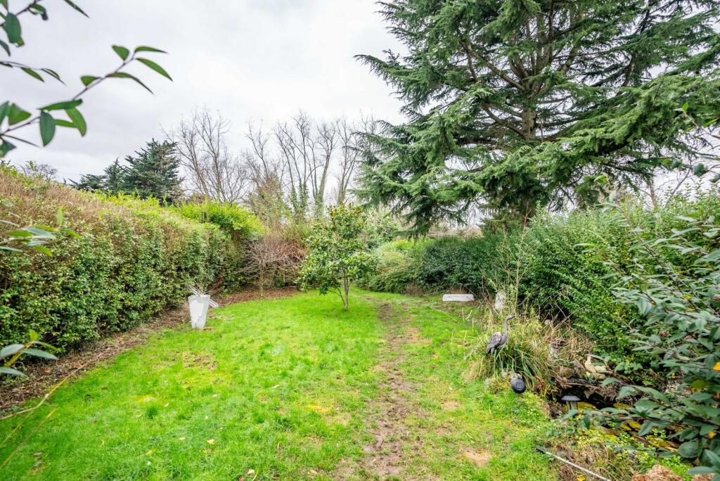 Additional image 22 of Radlett Road, Frogmore, St. Albans, Hertfordshire, AL2