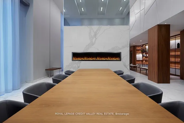 Additional image 26 of 255 Village Green Sq Unit 1307