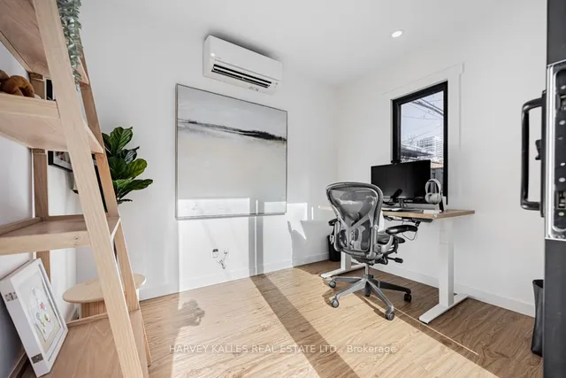 Additional image 33 of 34 Portland St