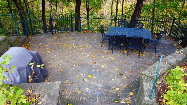 Additional image 27 of 24 Beaucourt Rd