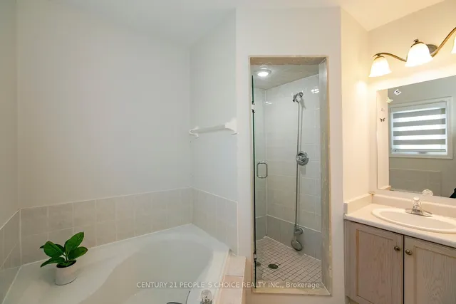 Additional image 26 of 3 Troutbeck Cres