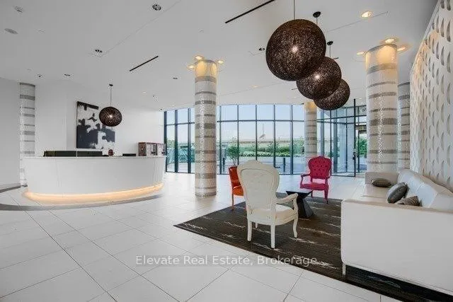 Additional image 15 of 51 East Liberty St Unit 2104