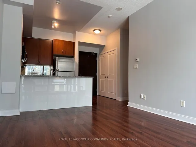 Additional image 8 of 21 Scollard St Unit 504