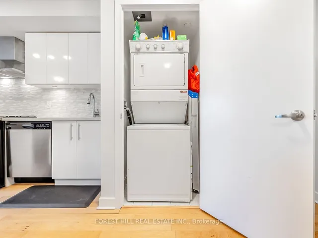 Additional image 21 of 58 Orchard View Blvd Unit 401