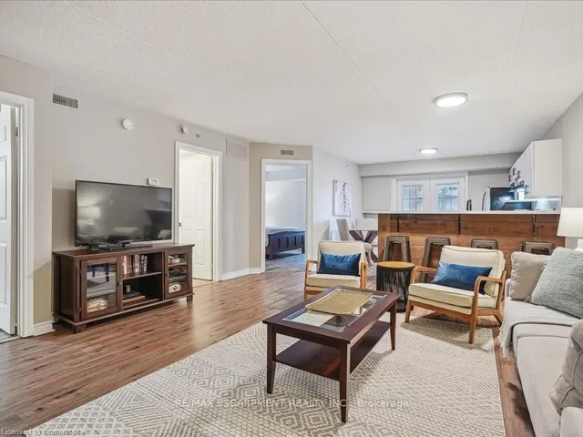 Additional image 9 of 4025 Kilmer Dr Unit 105