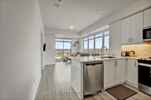 450 Dundas St Unit 705