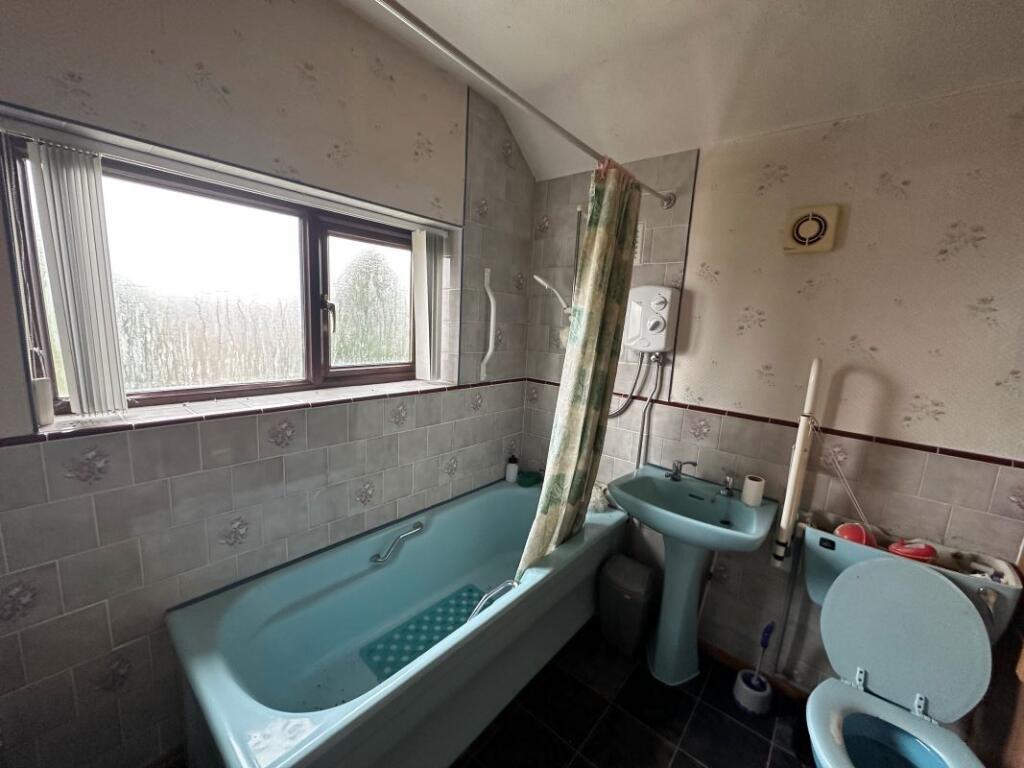 Additional image 15 of 1 Romsley Close, Rednal, Birmingham, B45 9UX