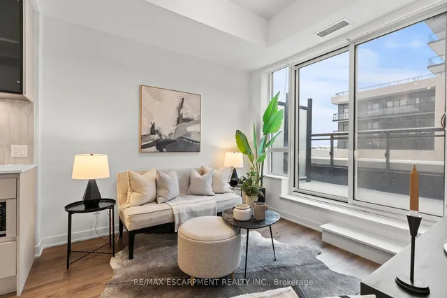 Additional image 16 of 405 Dundas St Unit 316