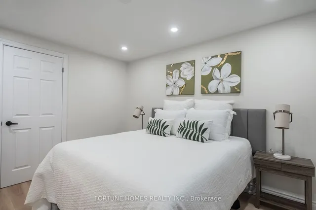 Additional image 24 of 3 lilly Cres