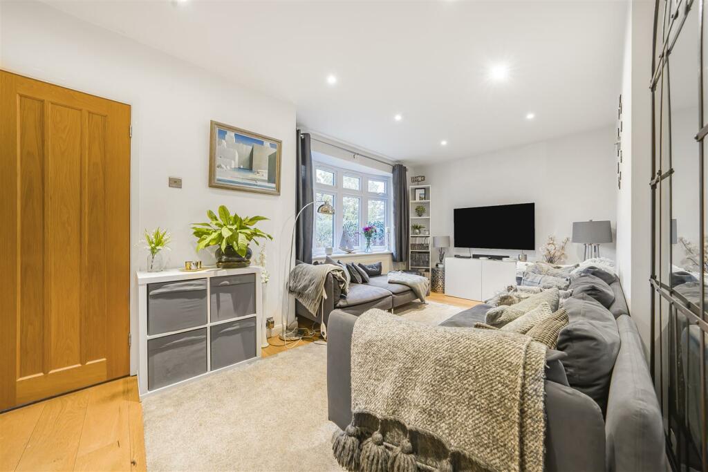 Additional image 4 of Maplefield Park Street, St. Albans