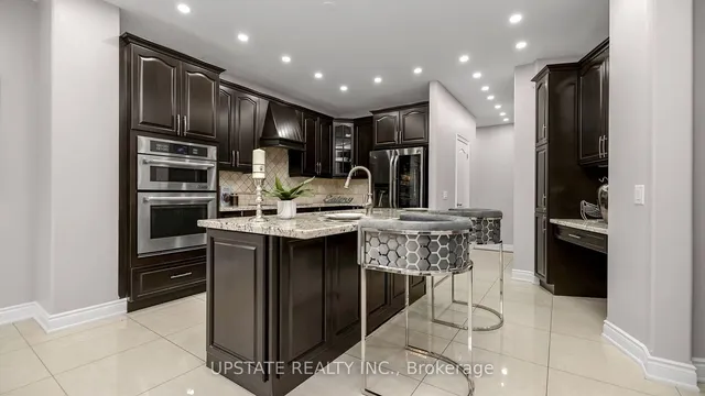 Additional image 16 of 23 Louisburg Cres