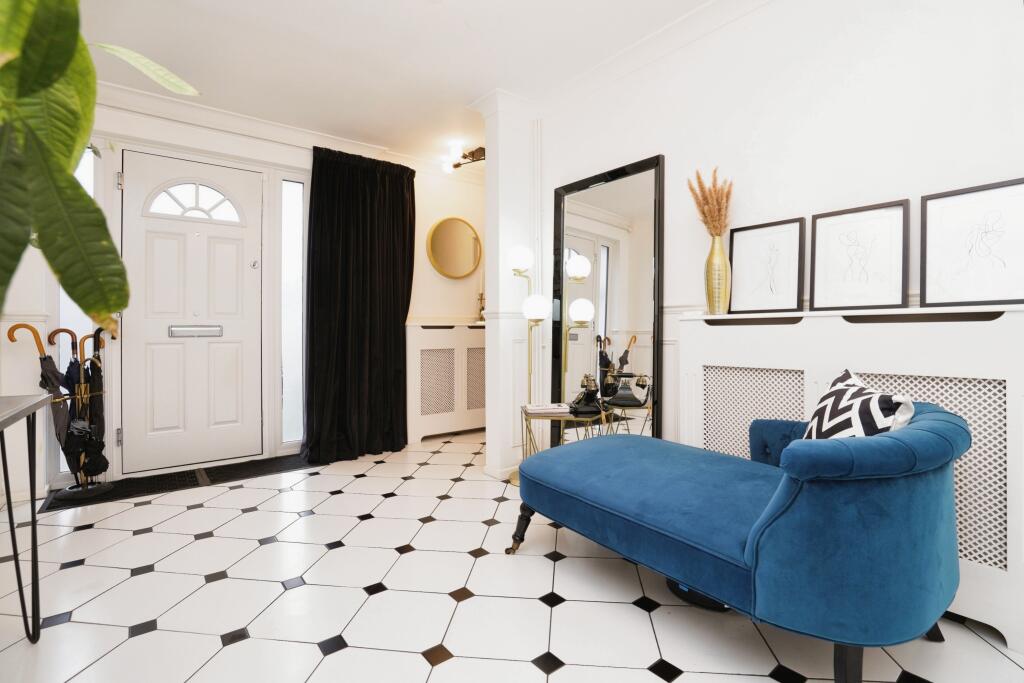 Additional image 2 of Cole Green Lane, Welwyn Garden City, AL7