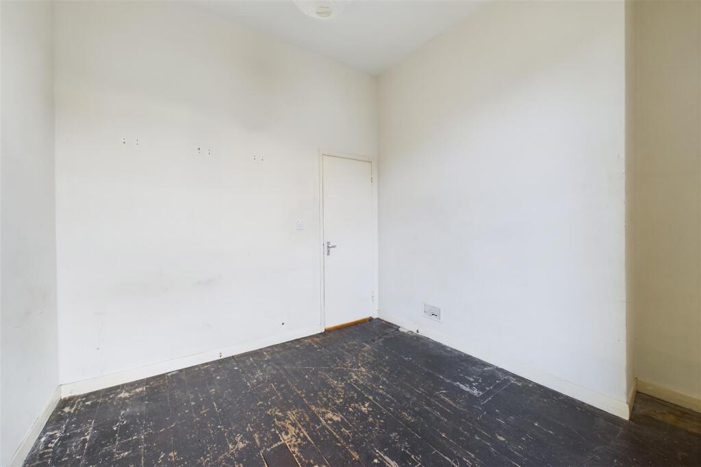 Additional image 20 of FLAT FOR UPDATING | BA1