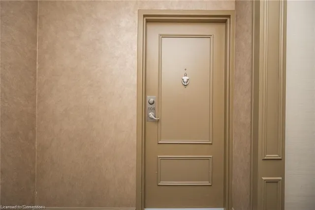 Additional image 11 of 301 Frances Ave Unit 1104