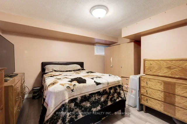 Additional image 25 of 139 West 3rd St