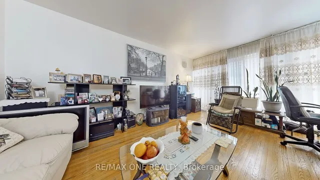 Additional image 7 of 24 Streamdale Crt