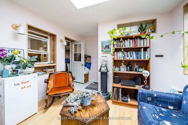 Additional image 15 of 462&464 Sammon Ave