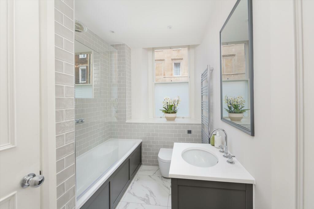 Additional image 6 of Apartment 4, Royston House, Duke Street, Bath, Somerset, BA2 4AH