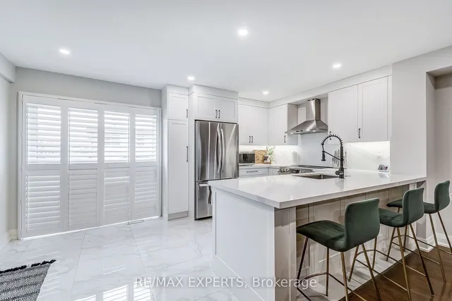 Additional image 17 of 79 Mayland Tr