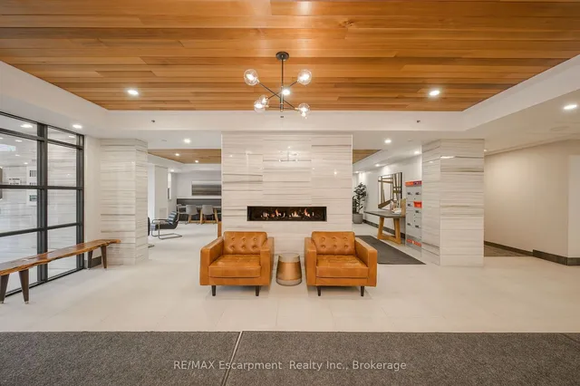 Additional image 6 of 320 PLAINS Rd Unit 220