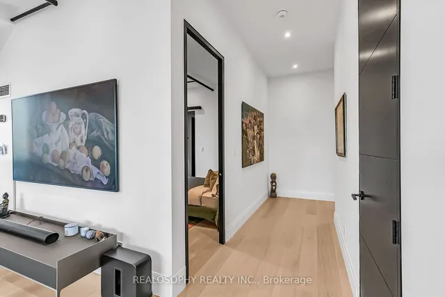 Additional image 15 of 102 Bloor St Unit 503