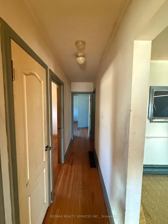 Additional image 21 of 2137 Mount Forest Dr