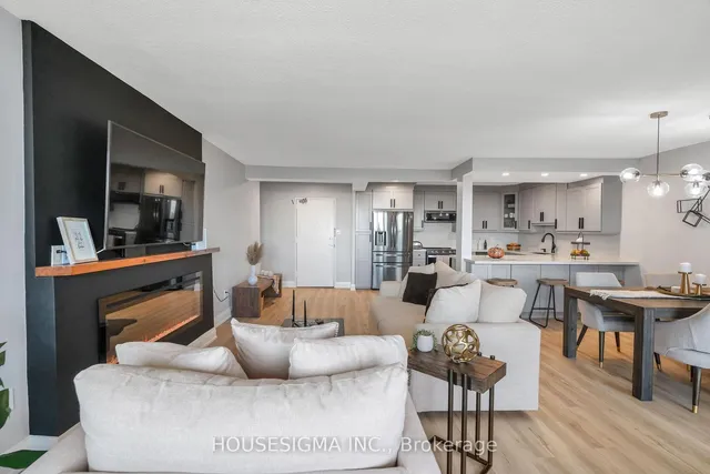 Additional image 32 of 716 The West Mall Unit 1402