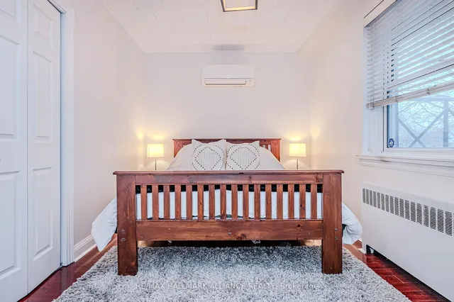 Additional image 16 of 802 KING St Unit 3